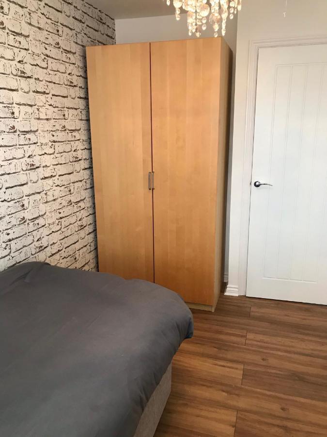 Double Room With En-Suite. Central For North West Rainhill Kültér fotó